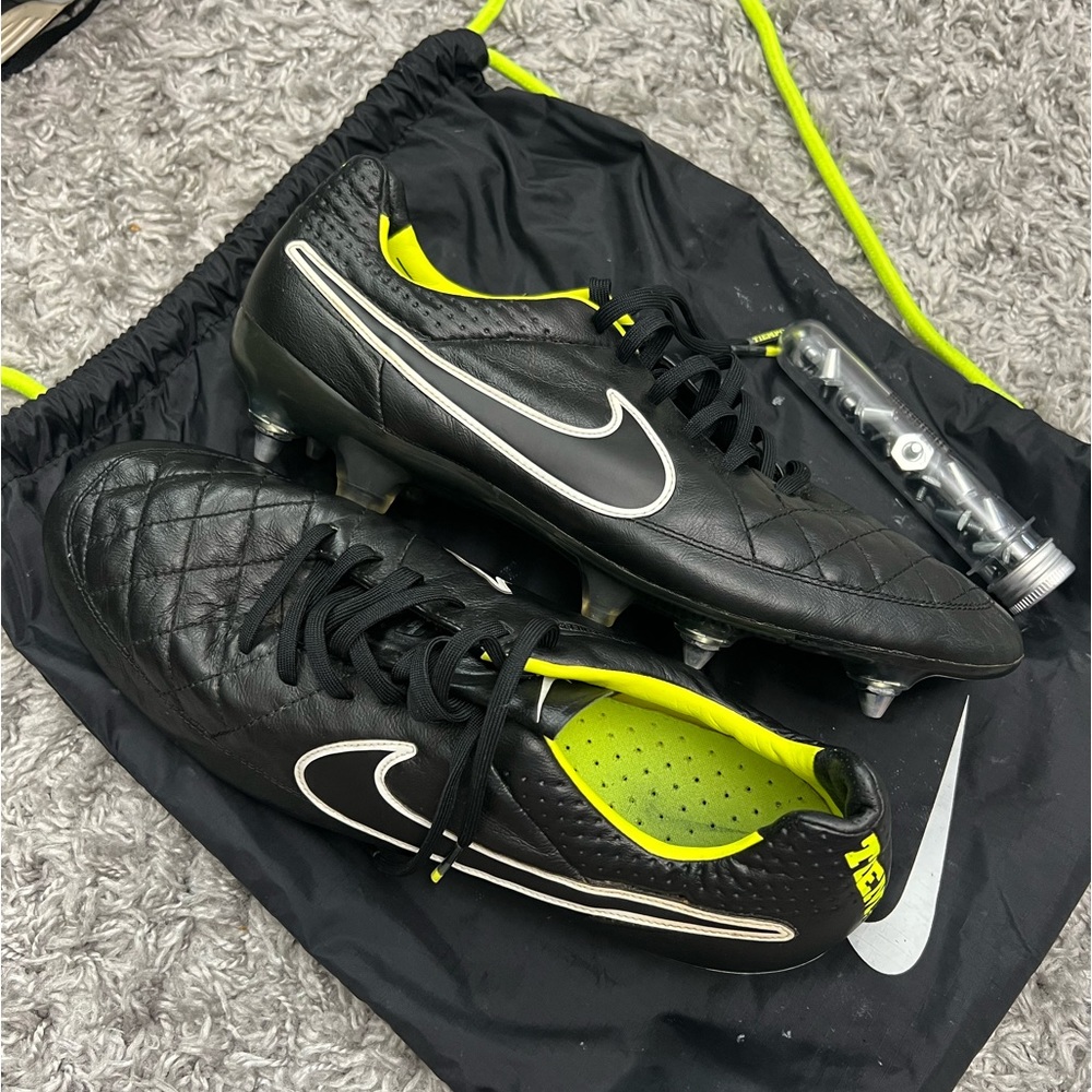 Nike Tiempo Legend V SG